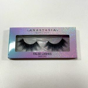 Anastasia Beverly Hills false Lashes ~ Gorgina